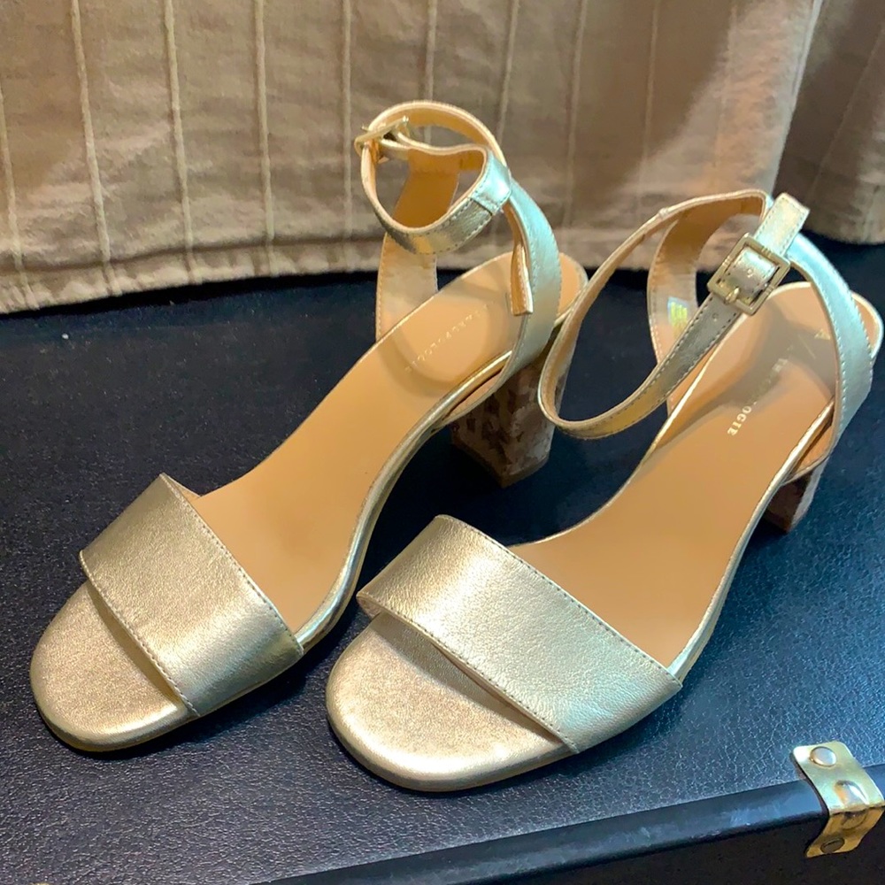 ANTHROPOLOGIE - Ankle Wrap Heel